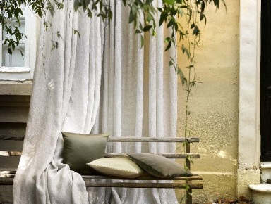 Colourless Combos - The New Trend of Clever Decoration