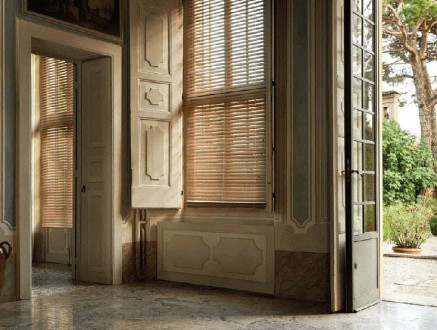 Wooden Venetian Blinds: Ο Σωστός Τρόπος να τα Καθαρίσετε